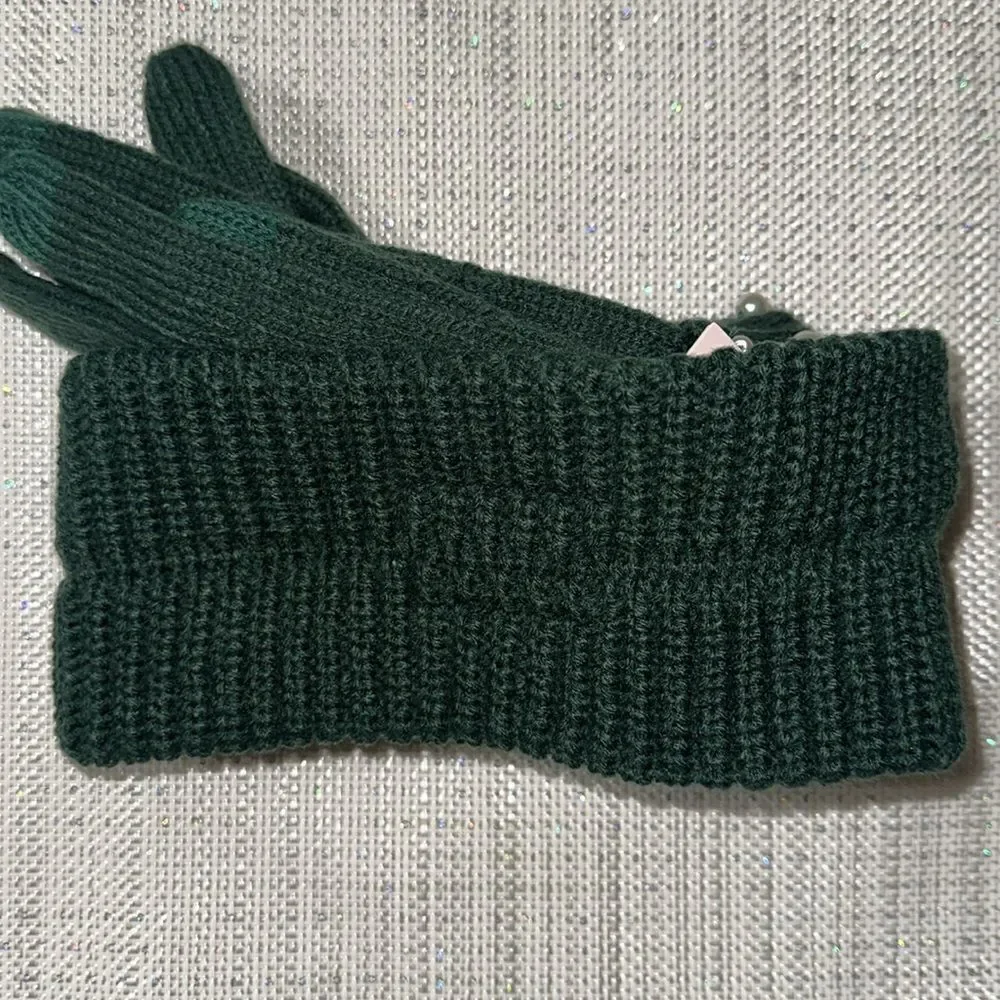 VS Green White Faux Pearl Knit Headband Ear Warmer & Gloves Gift set